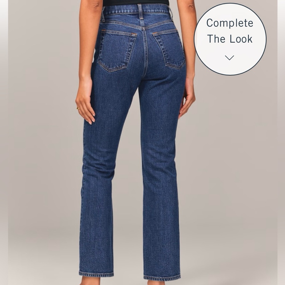 Abercrombie Ultra High Rise Straight Jean Short - Picture 3 of 6